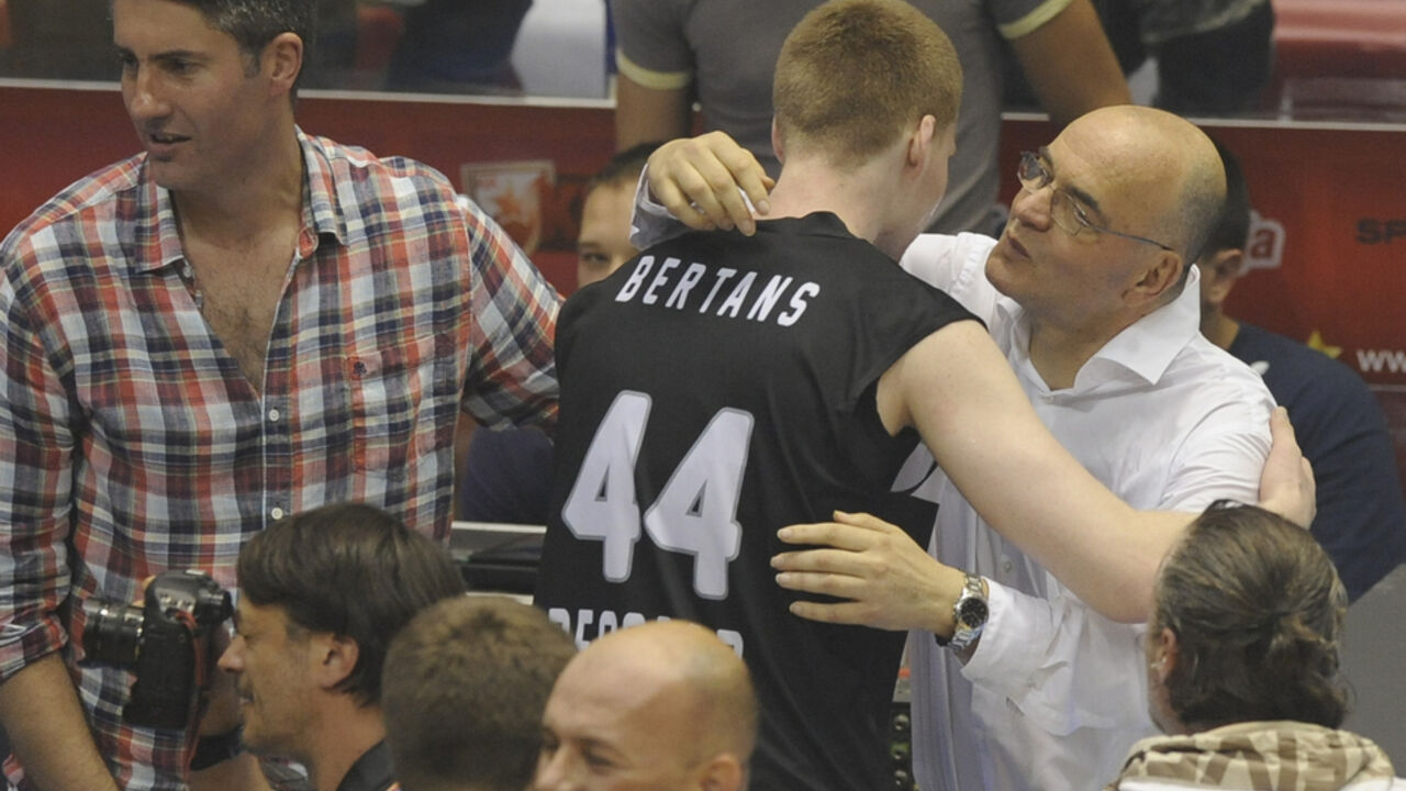 Duško Vujošević i Davis Bertans