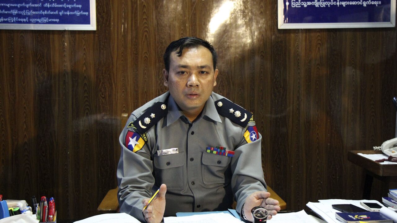 Mjanmar, policija