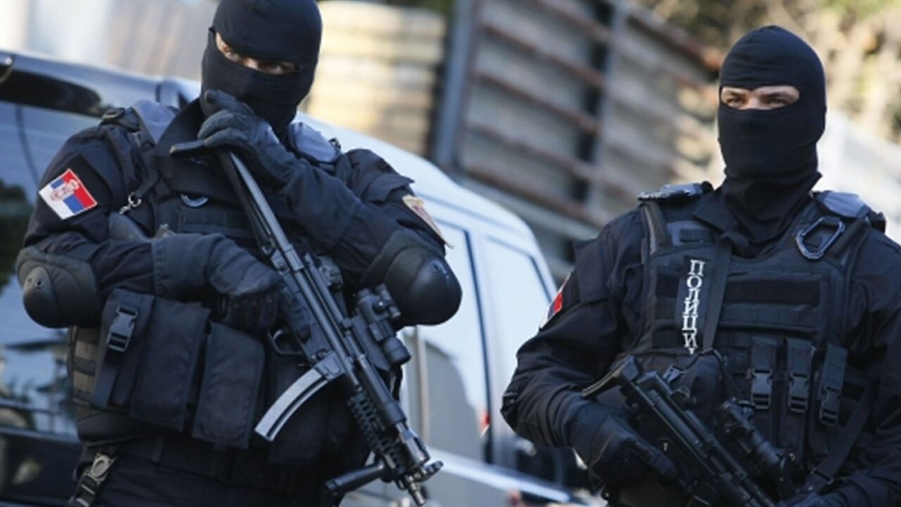 Policija