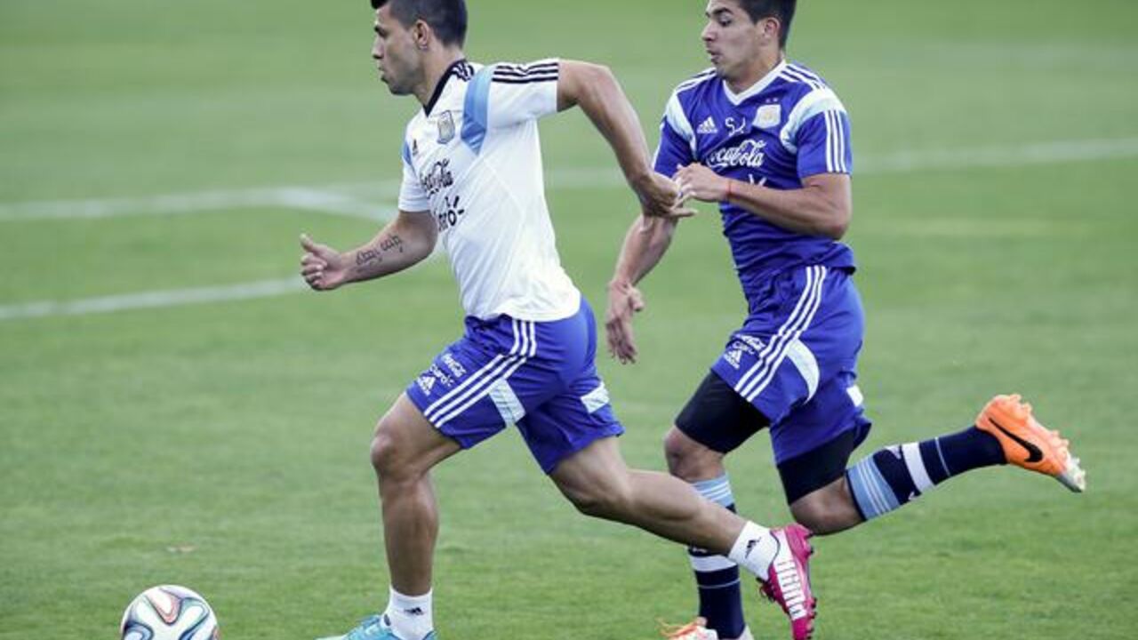 Serhio Aguero, Argentina