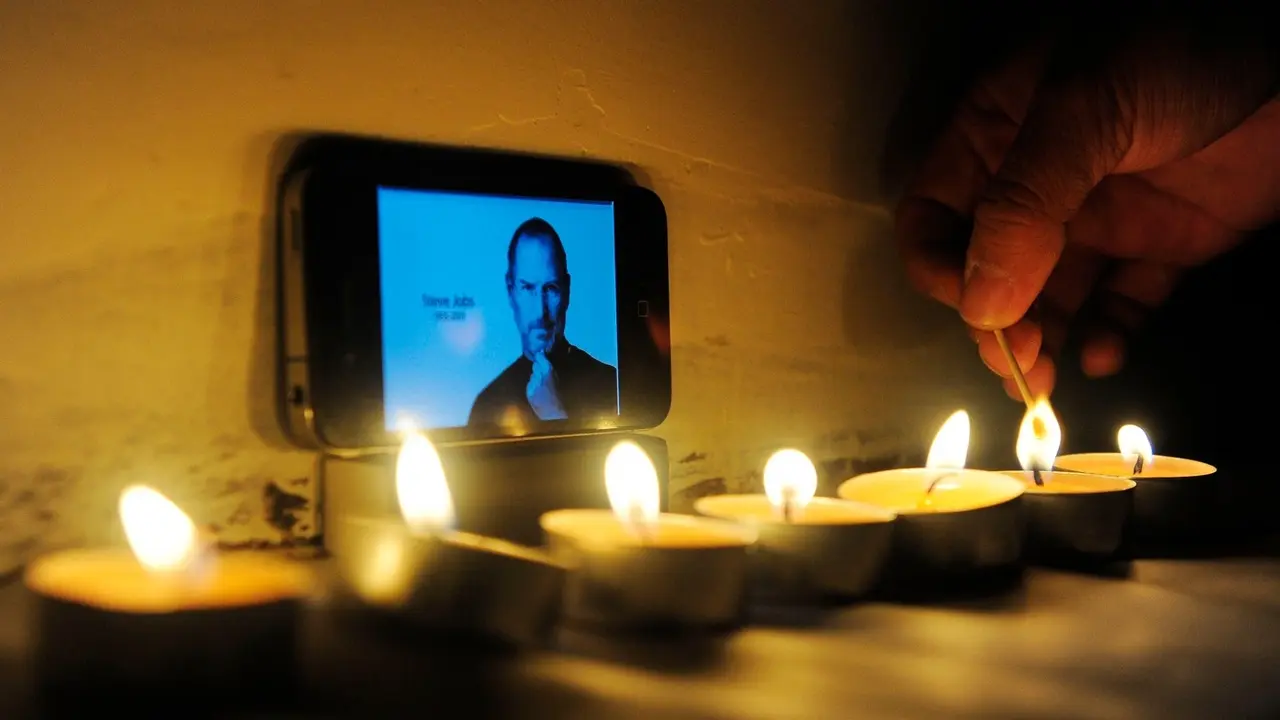 Odavanje počasti Steve Jobsu