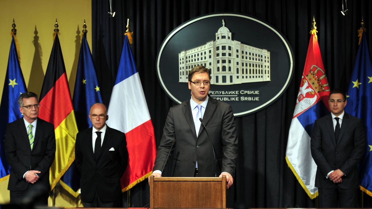 Aleksandar Vučić, Bernar Kaznev i Tomas de Mezijer