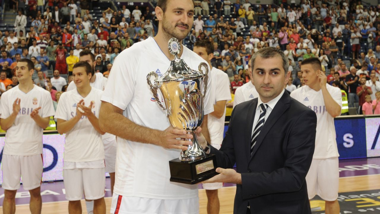 Nenad Krstić