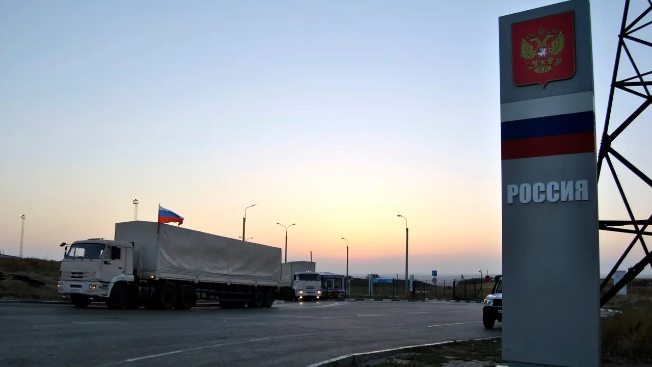 Drugi ruski konvoj pomoći za istok Ukrajine prelazi rusku granicu