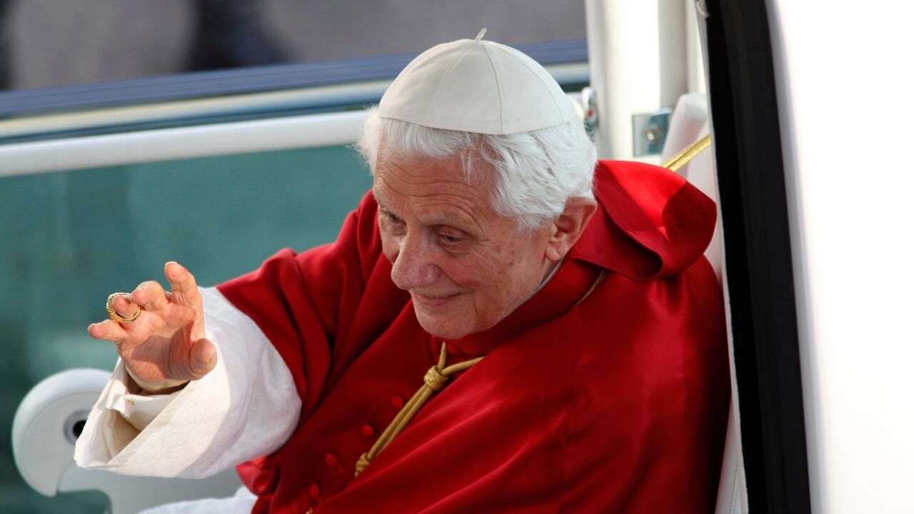 Benedikt XVI