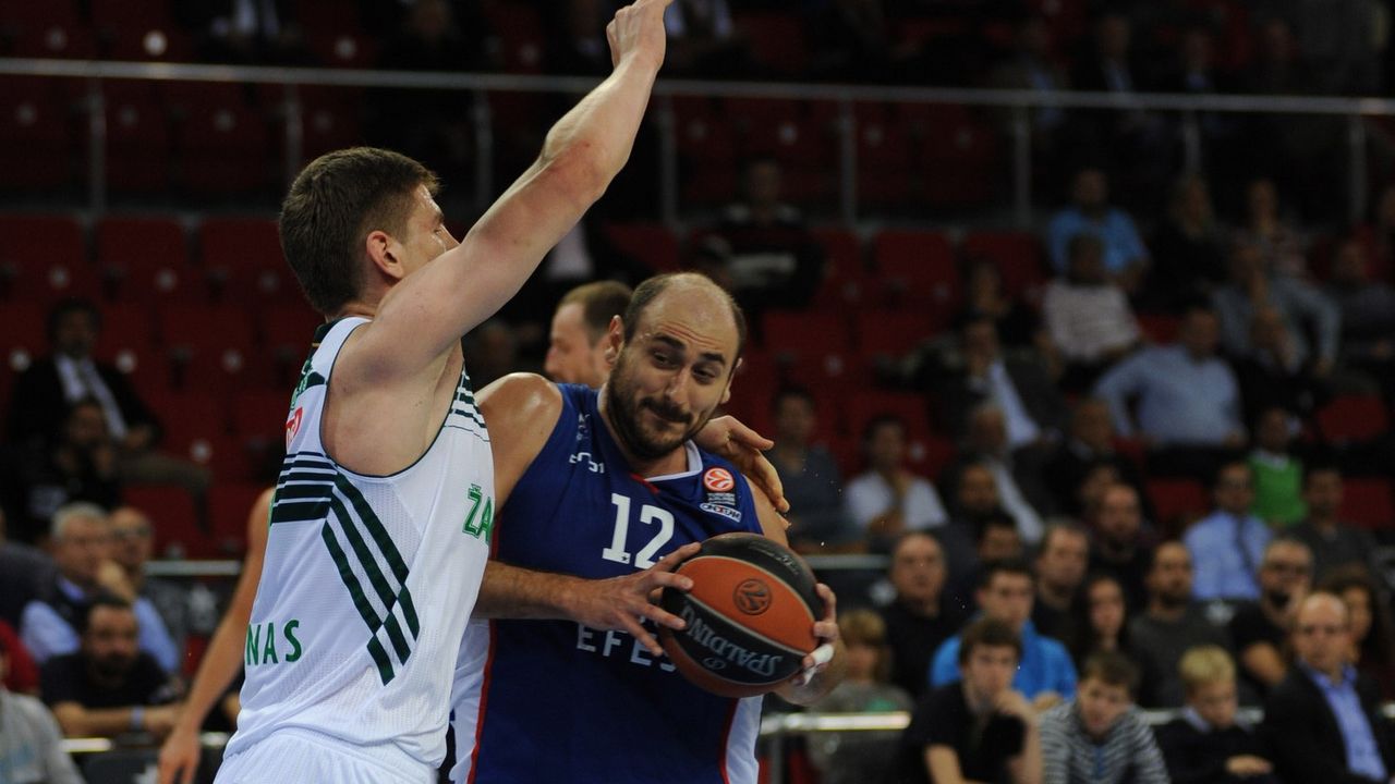 Nenad Krstić