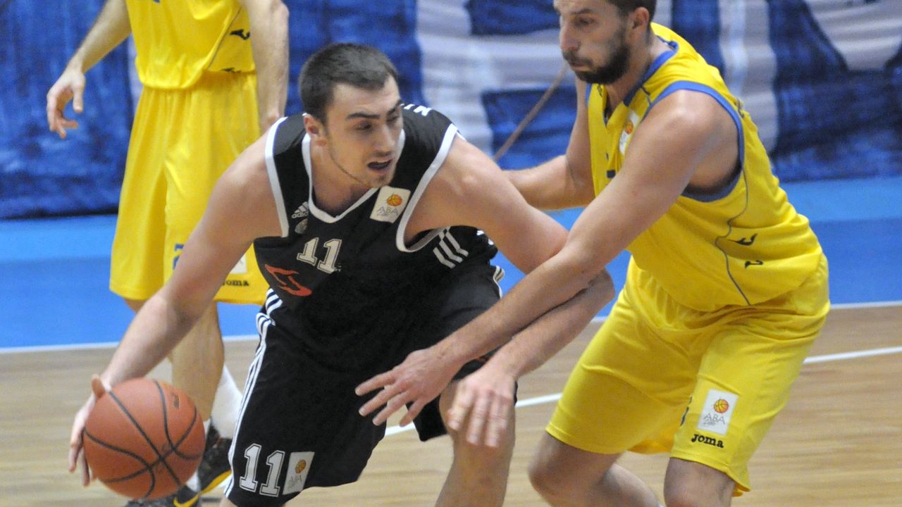 Nikola Milutinov