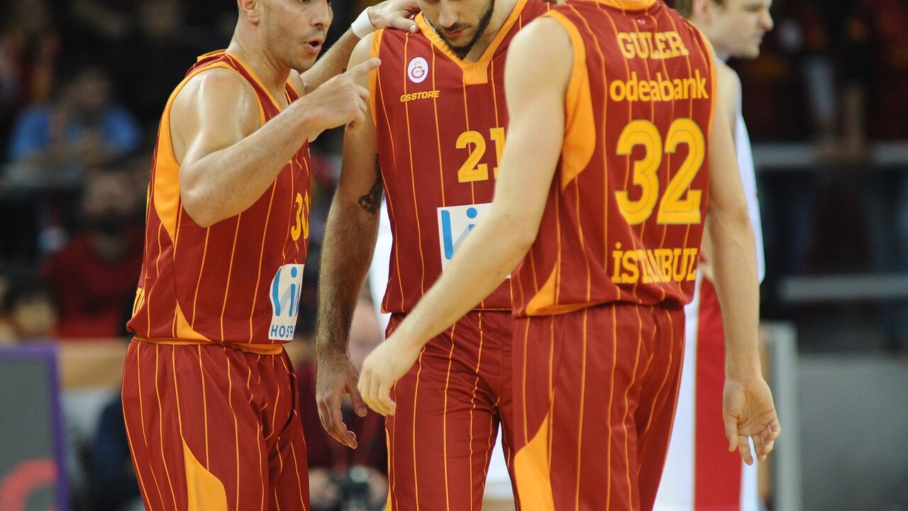 Košarkaši Galatasaraja u meču protiv Crvene zvezde u Istanbulu