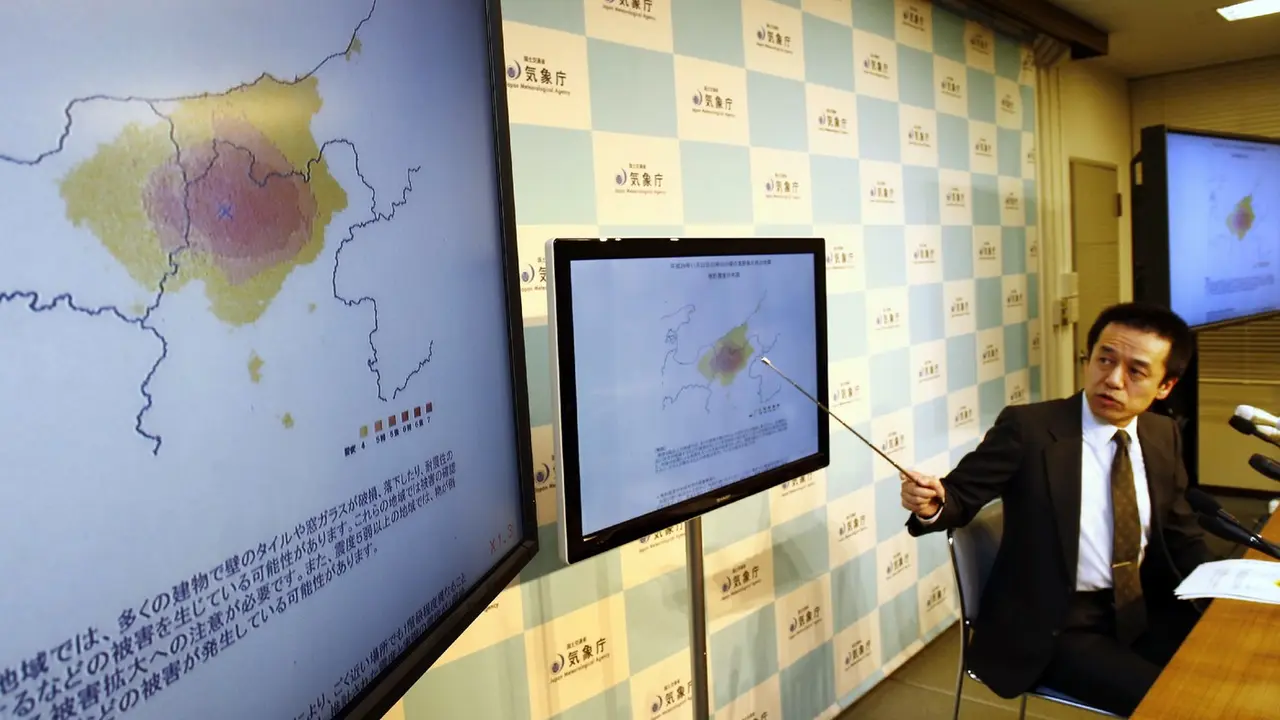 Pres konferencija posle zemljotresa od 6,2 stepeni po Rihteru u Japanu