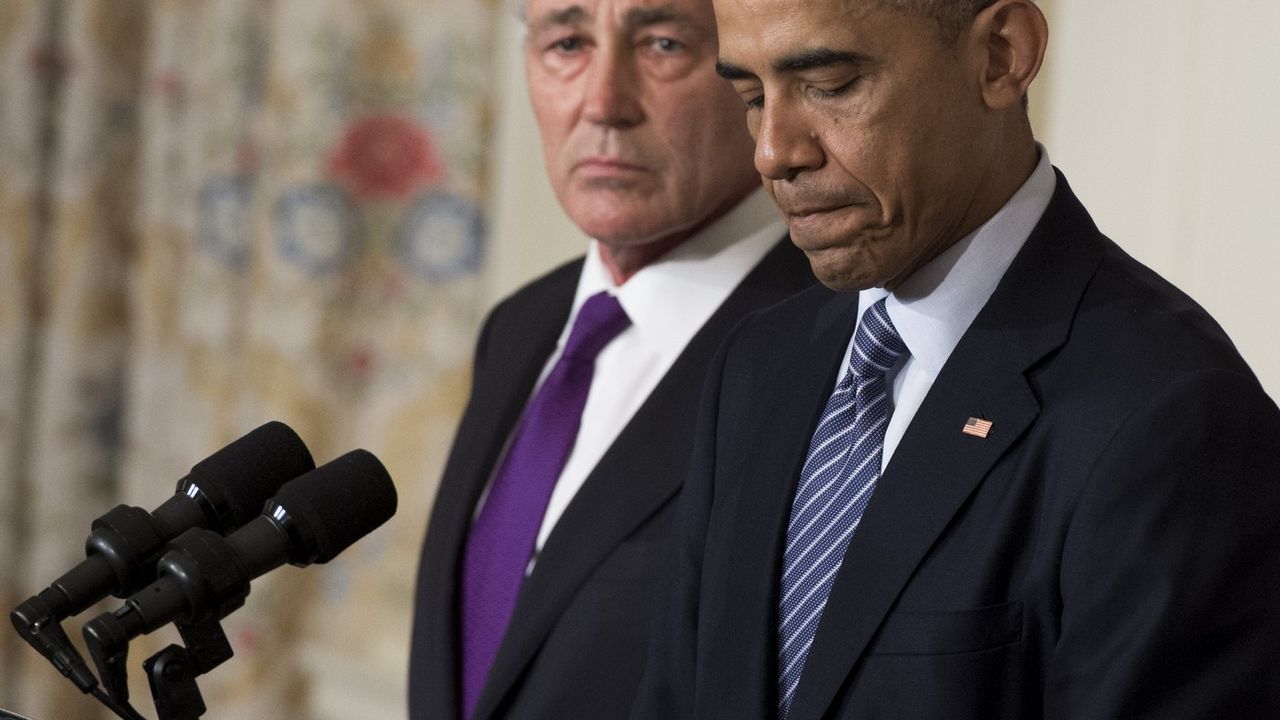 Barak Obama, Čak Hegel