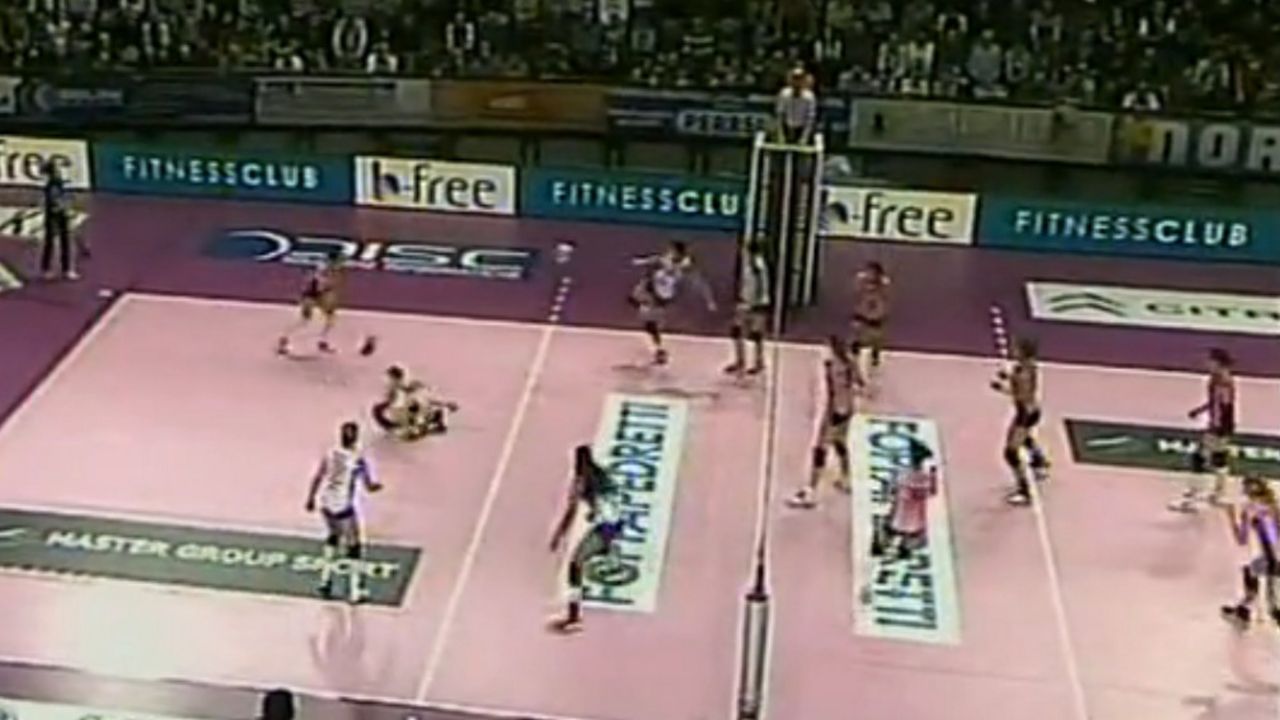 Jelena Blagojević osvaja poen petom