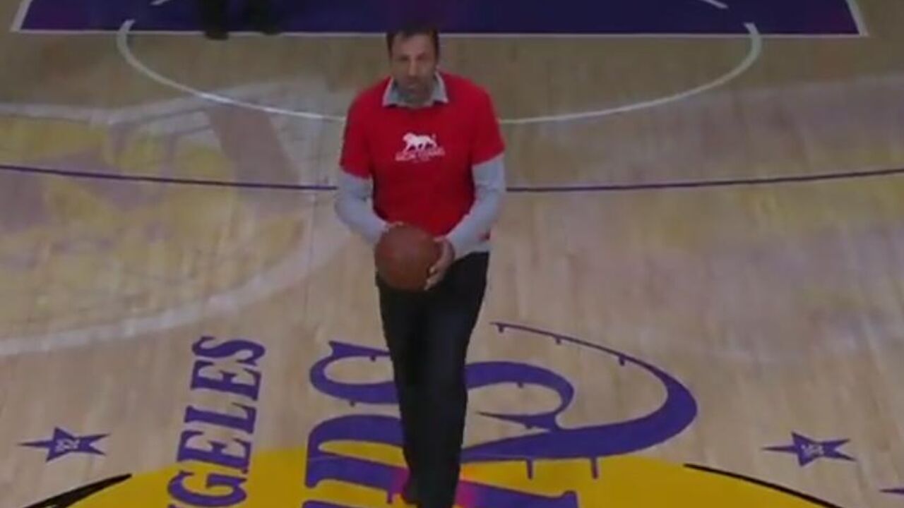Vlade Divac