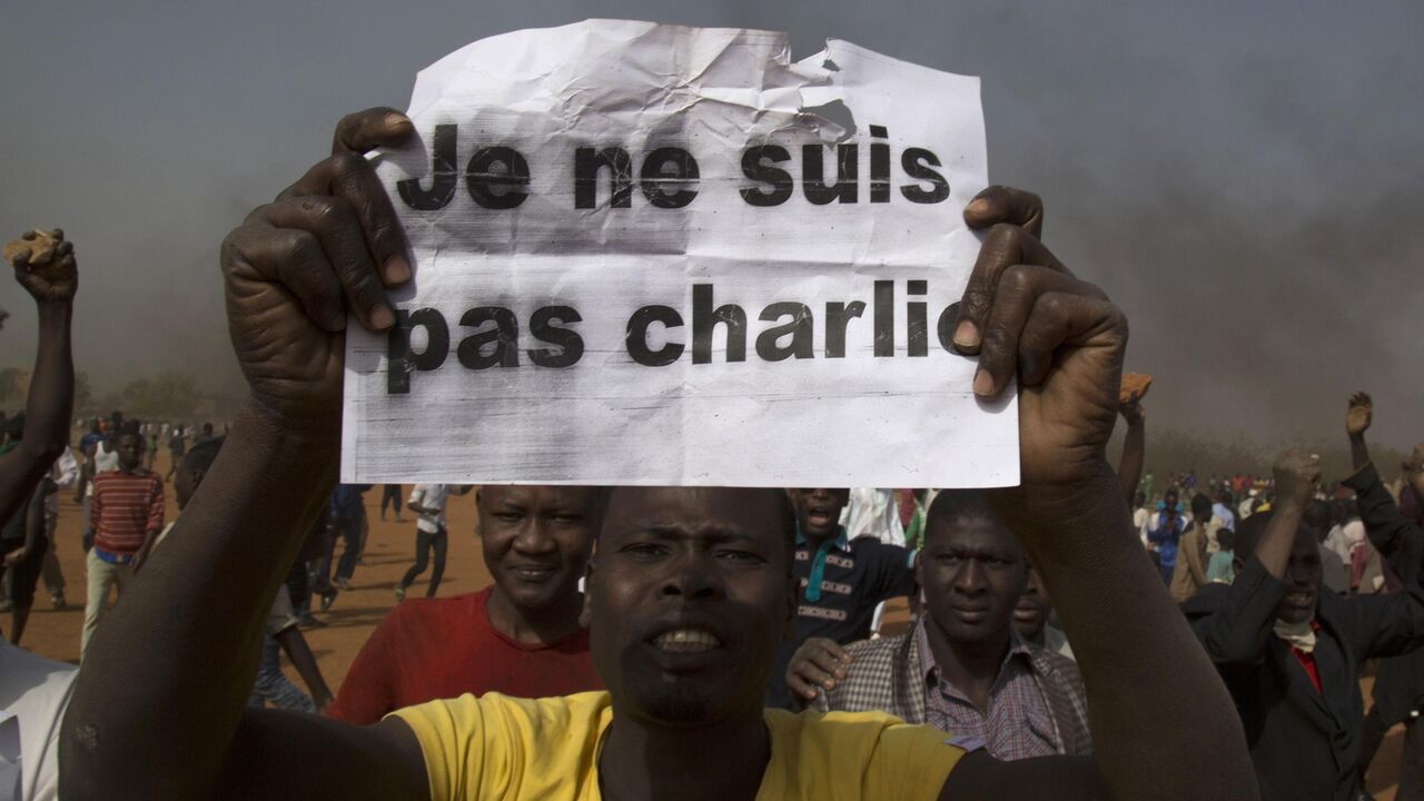 protest protiv Šarli ebdoa u Nigeriji