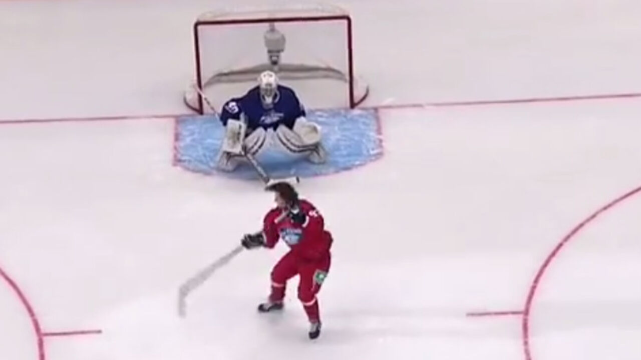 Nikita Gusev, hokejaš