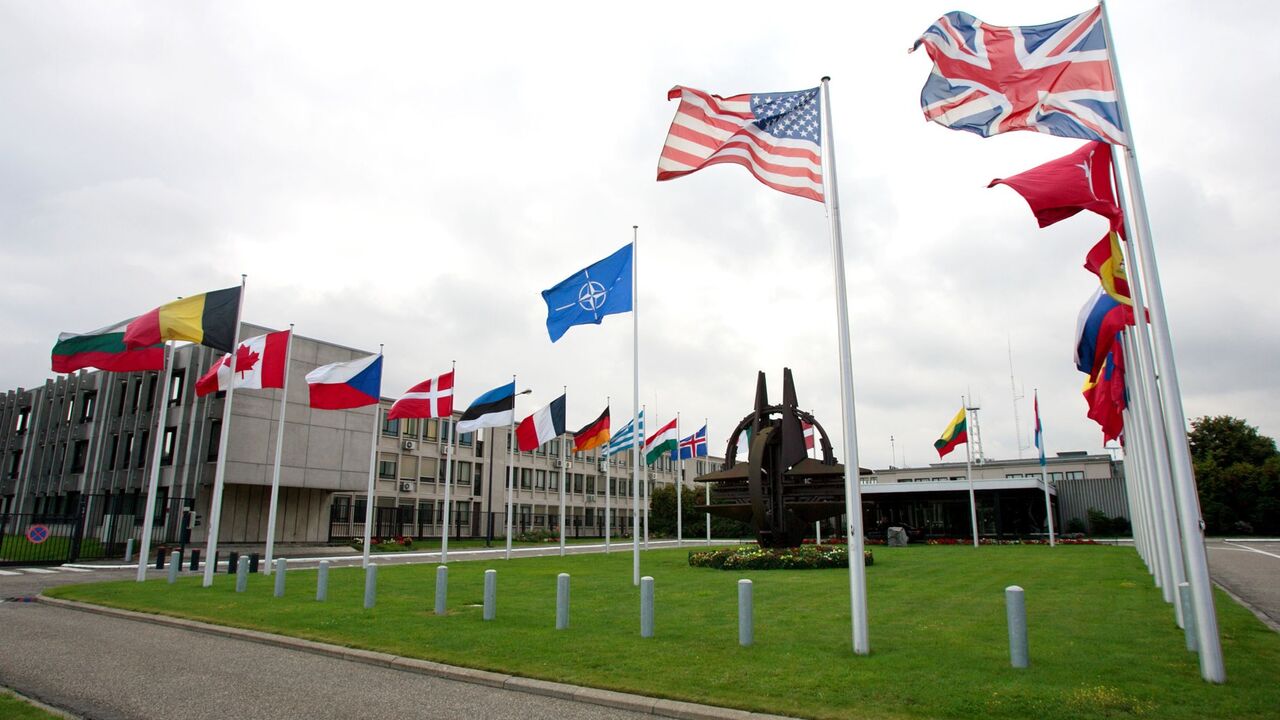 nato, brisel