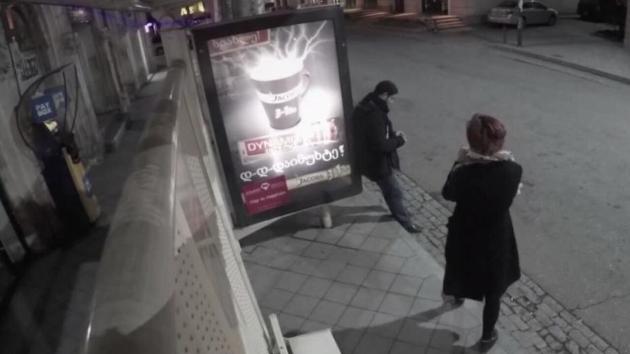 Žena izazvala haos u saobraćaju nakon seksualnog čina koji je izvela