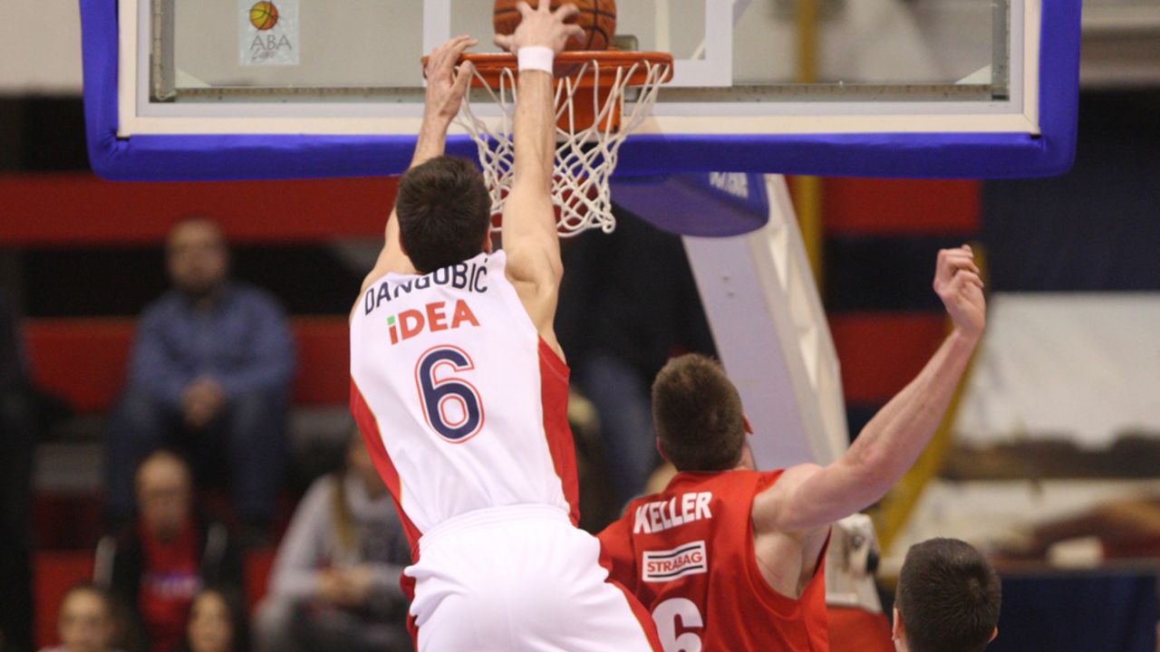 Nemanja Dangubić