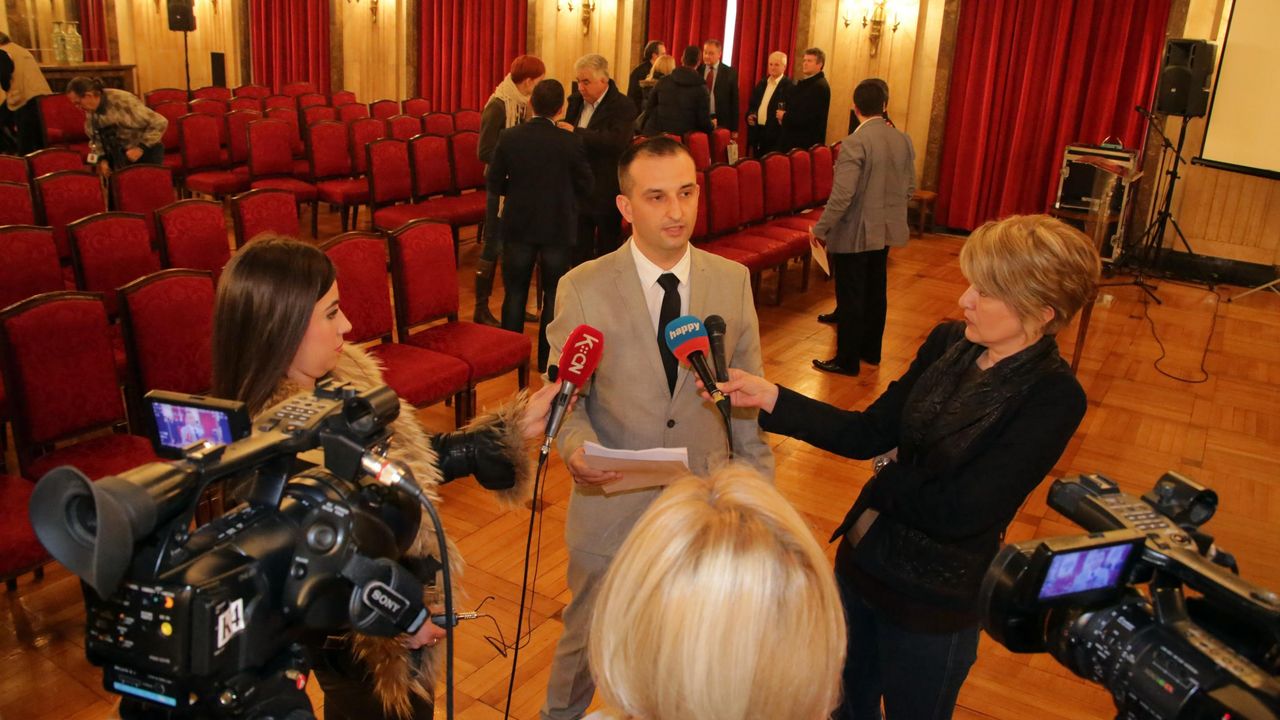 Srđan Knežević