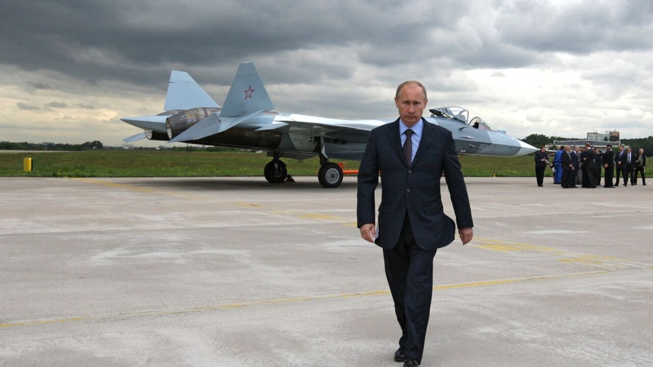 Vladimir Putin na promociji novog ruskog aviona pete generacije Su-50