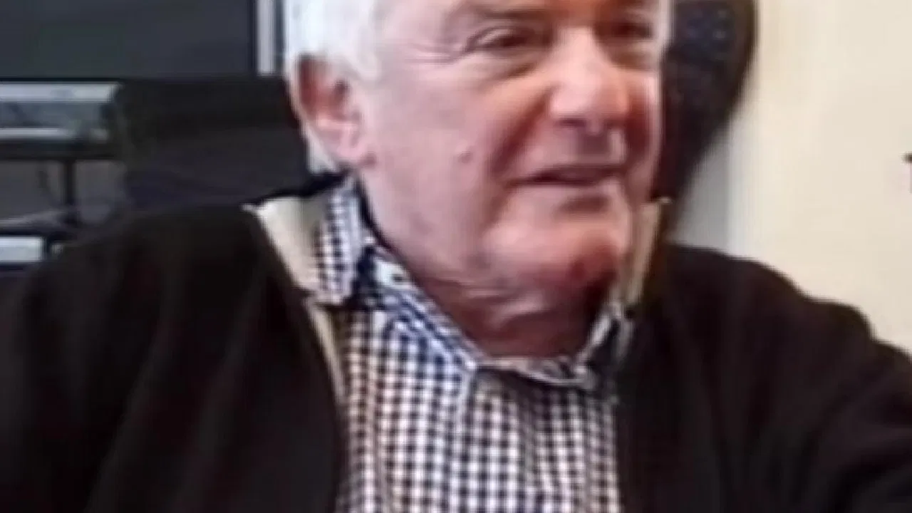 Momo Kapor