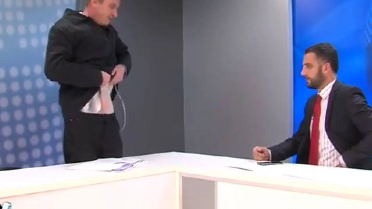 Bojan Božović se skida