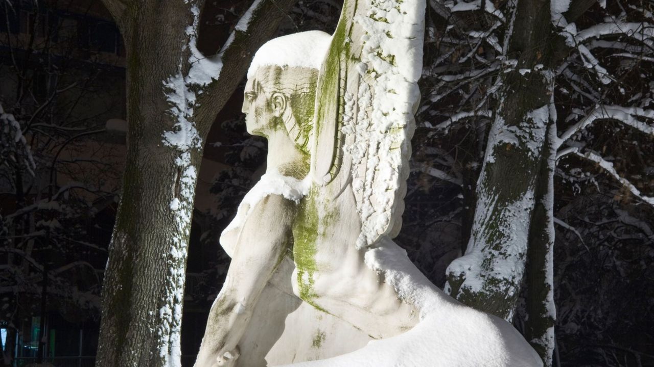 Mermerna sfinga - Aranđelovac