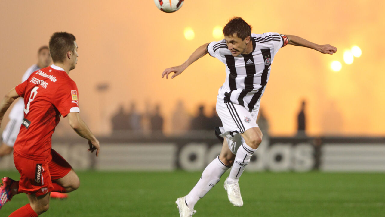 Saša Ilić i Darko Lazović na večitom derbiju na stadionu Partizana