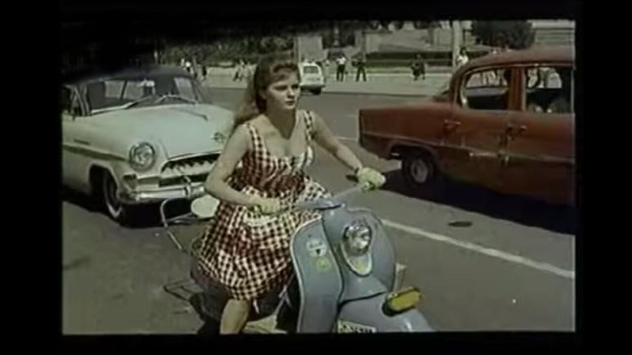 Scena iz filma "Ljubav i moda"