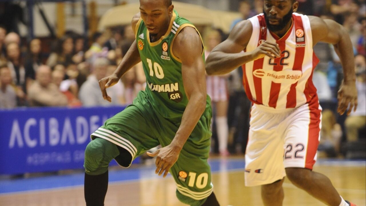 Demarkus Nelson i Čarls Dženkins u duelu na meču Crvena zvezda - Panatinaikos