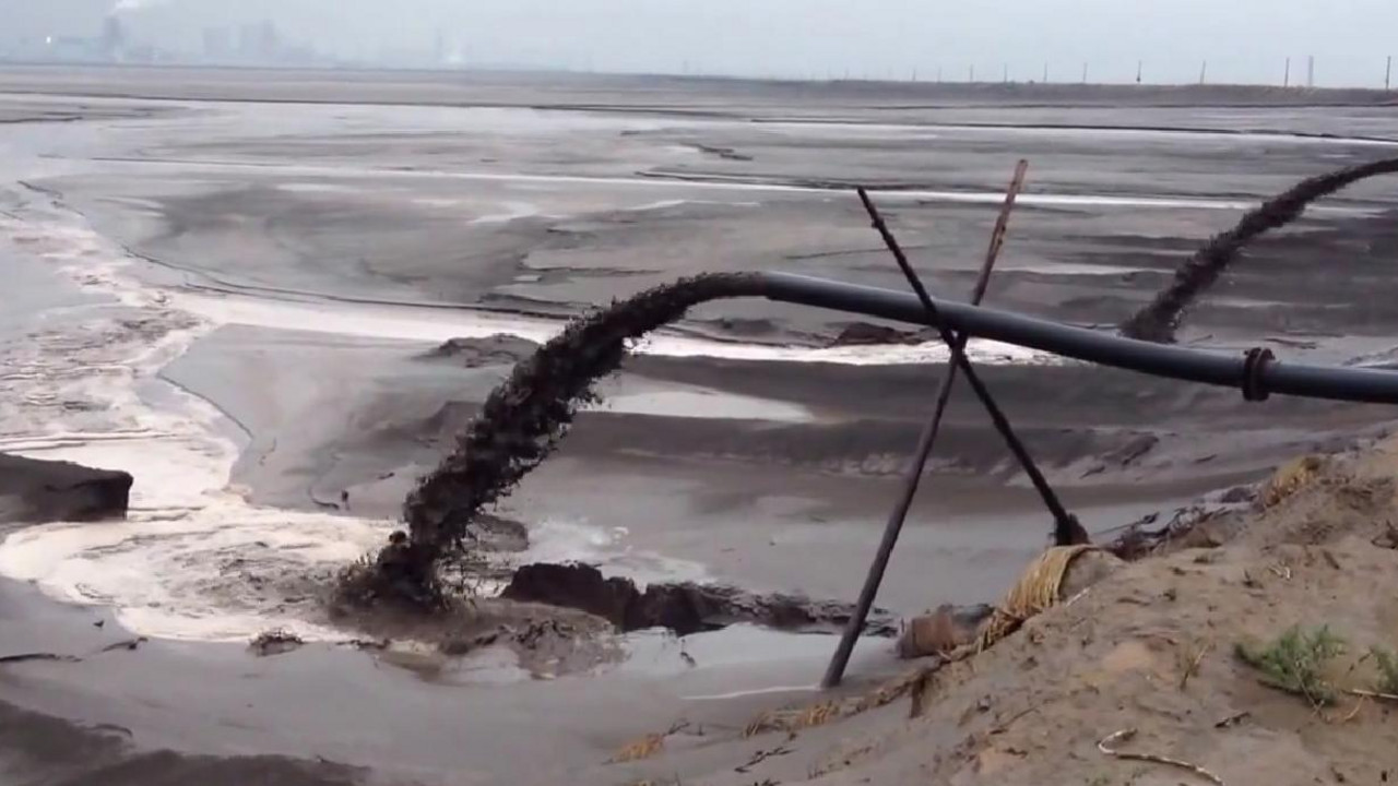 Jezero pored grada Baotua u Kini