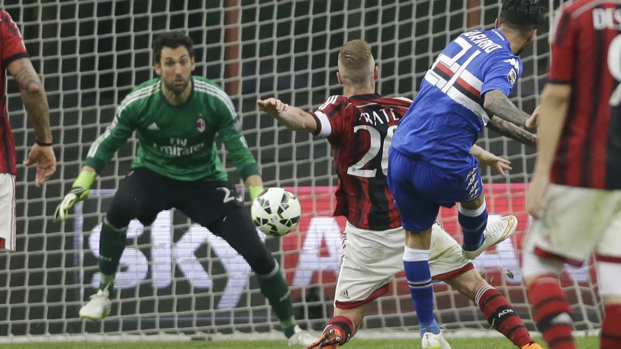 Roberto Sorijano postiže vodeći gol u meču Milan - Sampdorija