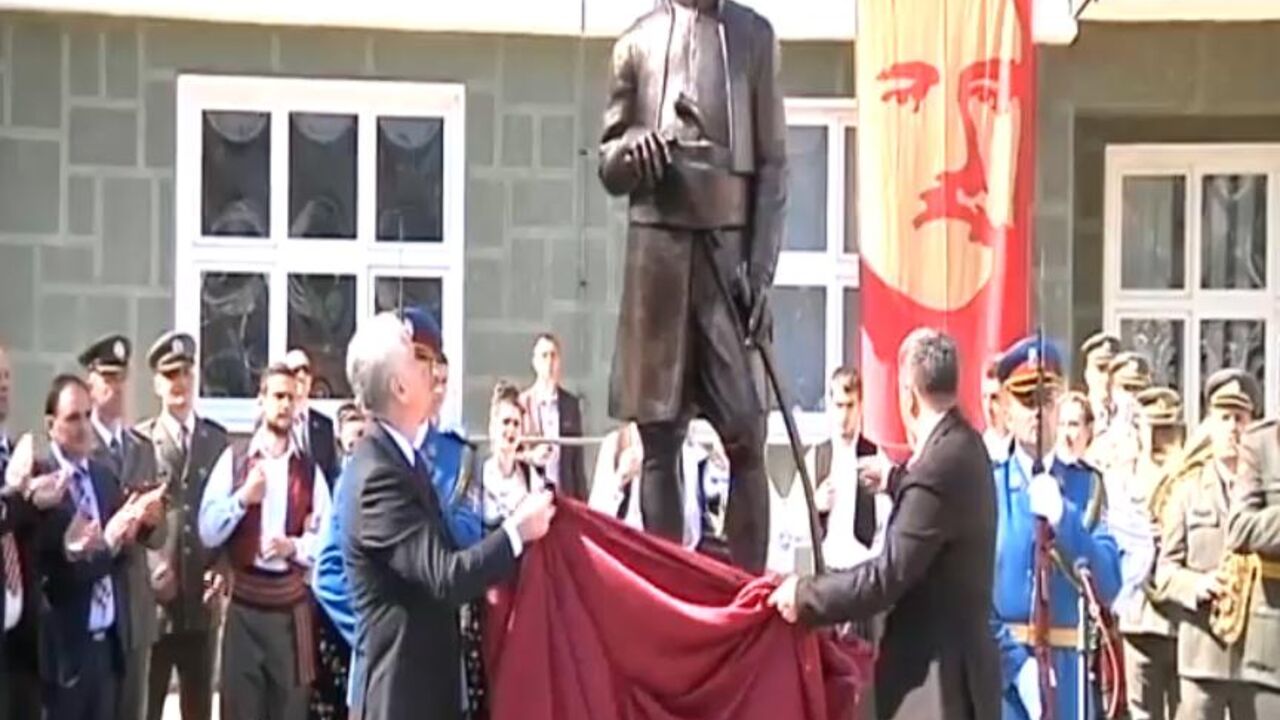 Spomenik Obrenovicu Milosu