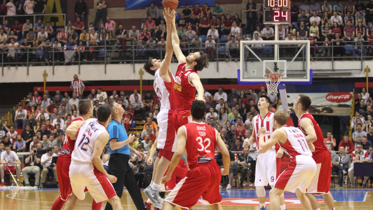 Detalj sa drugog meča finala plej-ofa ABA lige Crvena zvezda - Cedevita
