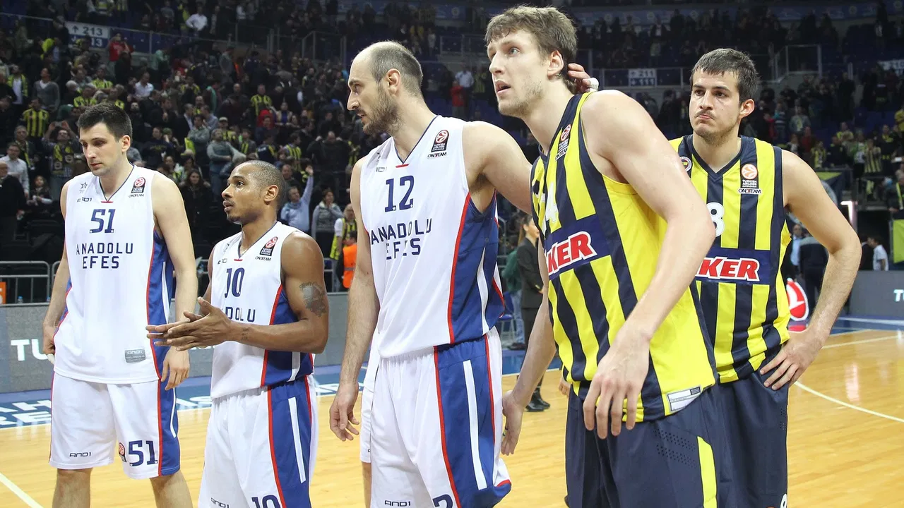 Nemanja Bjelica i Nenad Krstić