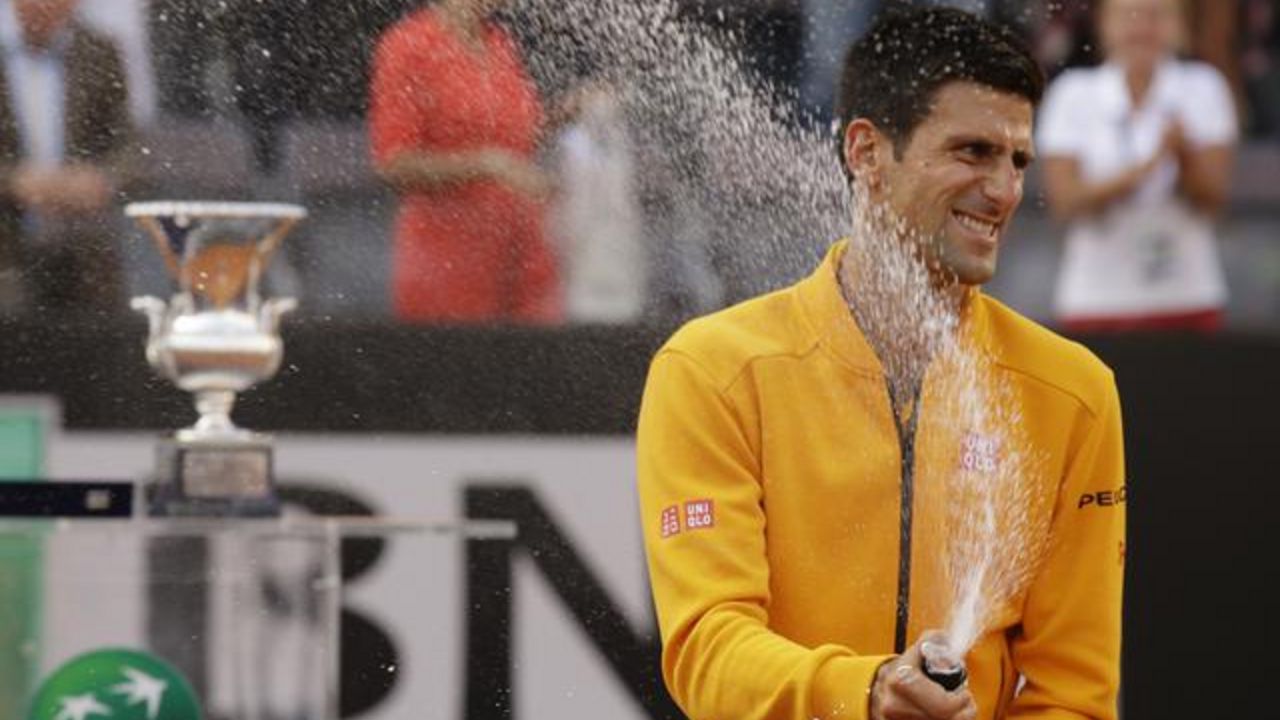 Novak Đoković posle osvajanja Mastersa u Rimu