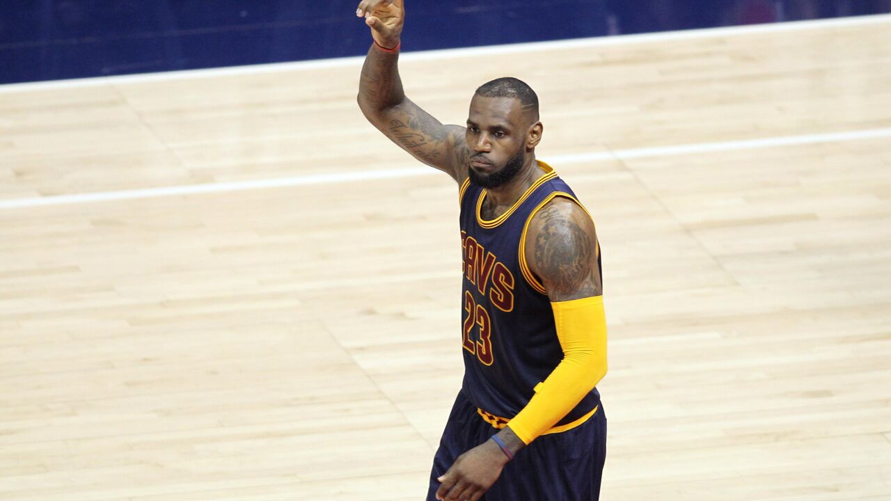 Lebron Džejms