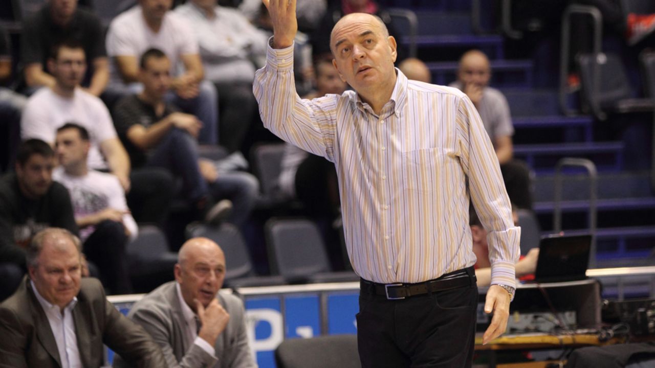 Trener košarkaša Partizana Duško Vujošević