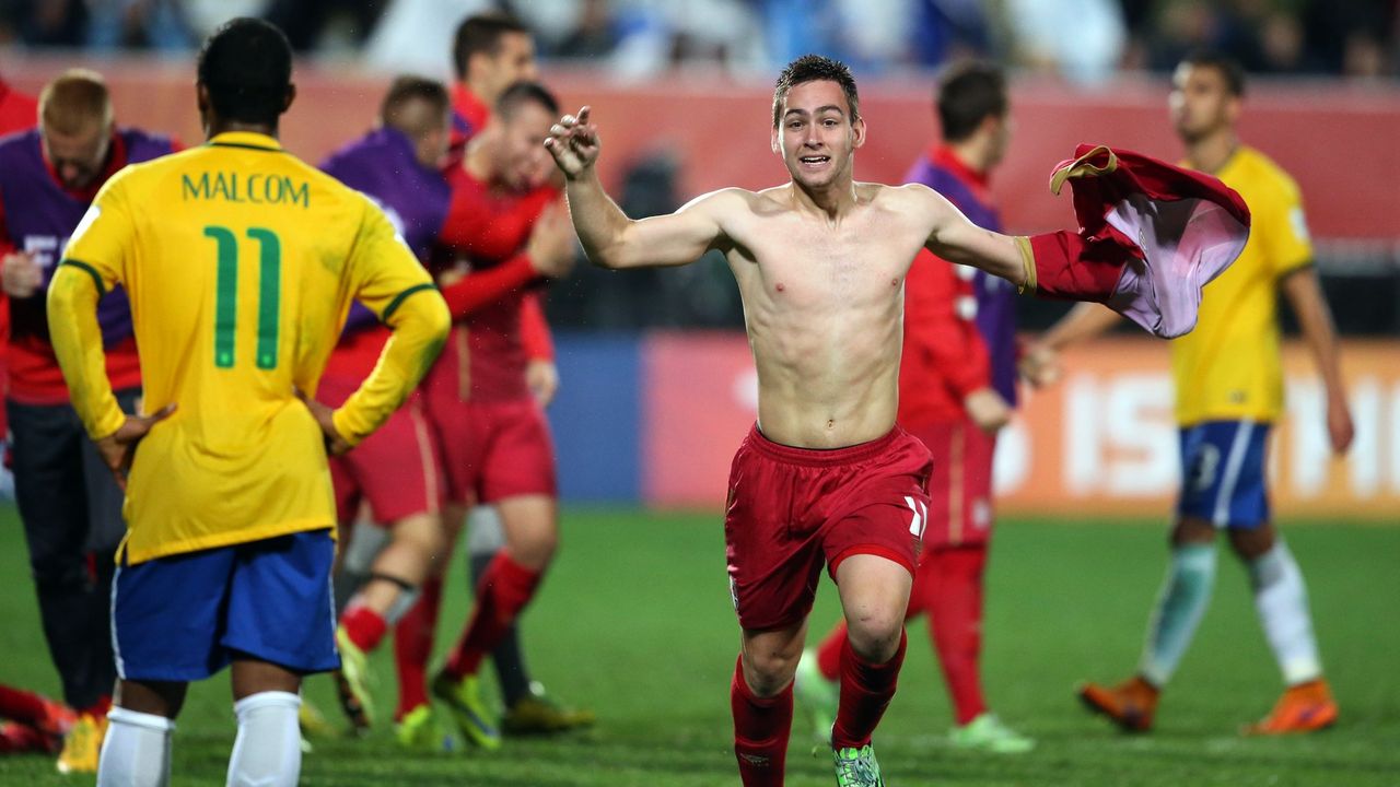 Andrija Živković slavi pobedu Srbije nad Brazilom u finalu Mundijalita