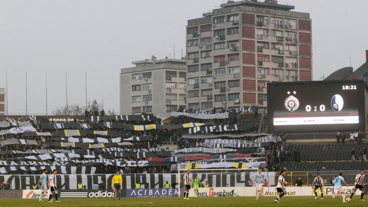 Grobari na stadionu u Humskoj