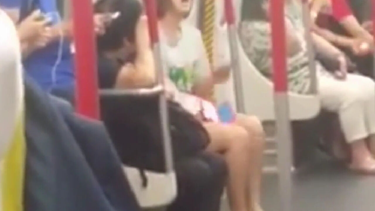 kineskinja u metrou