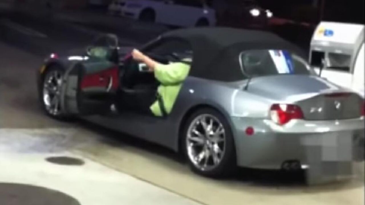 Kabriolet i gojazna žena