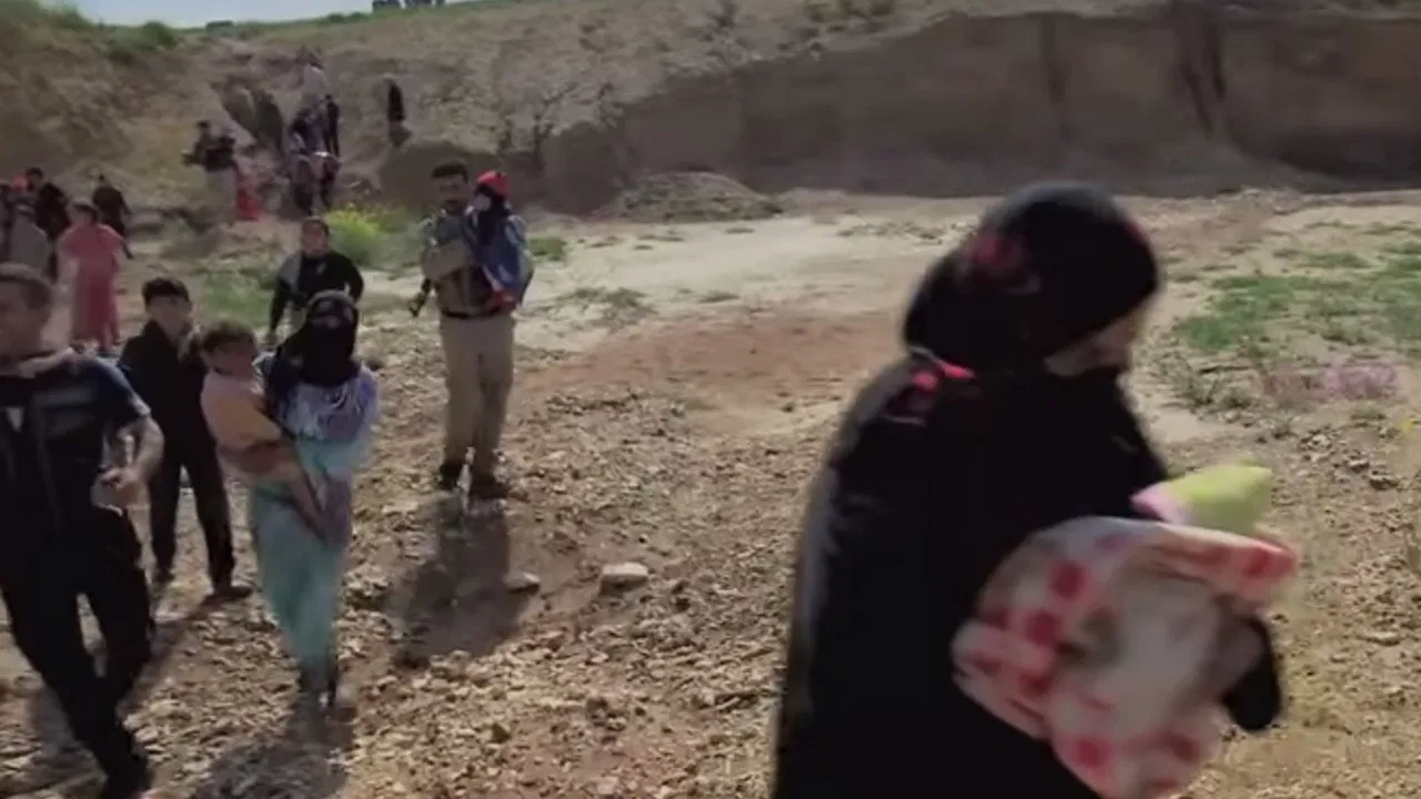 Žene beže od Islamista