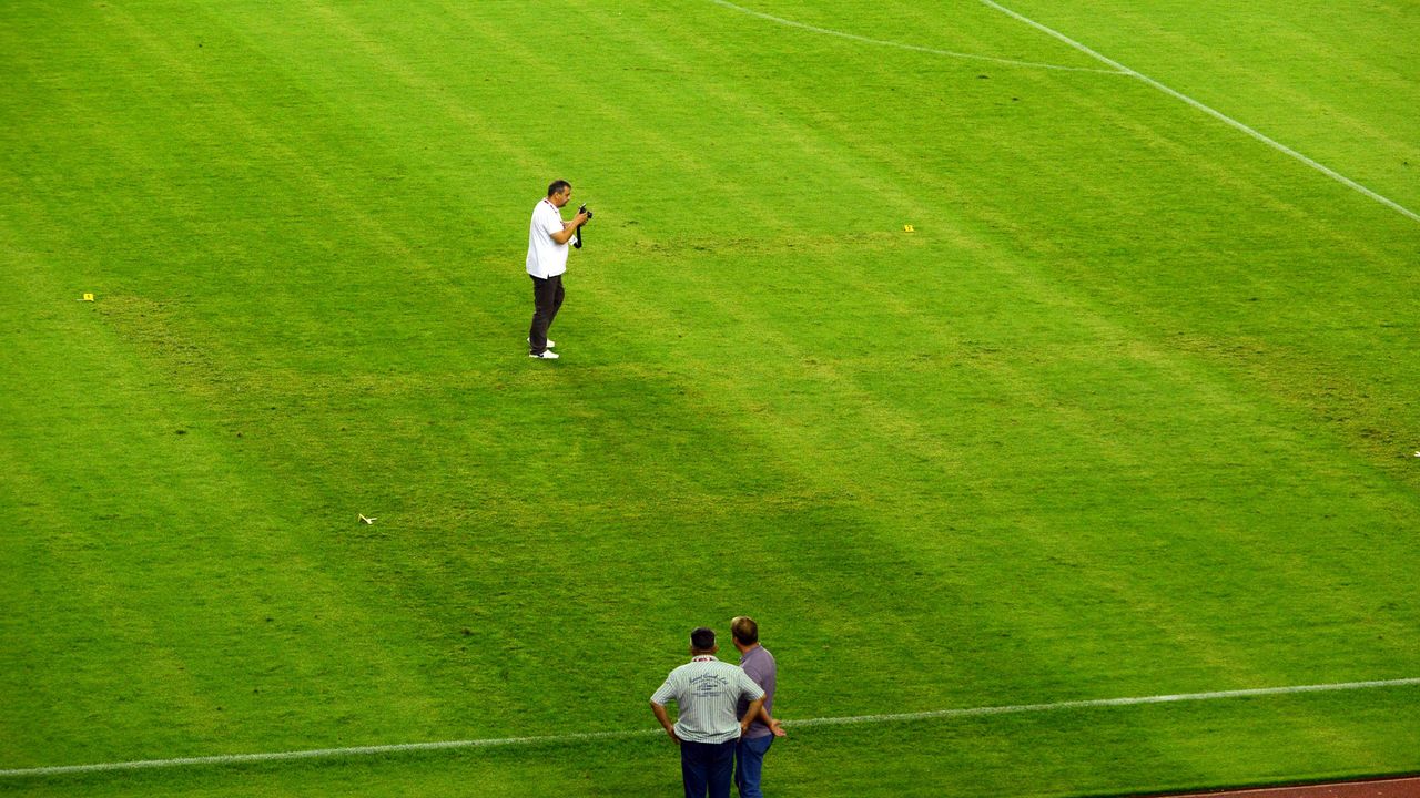 Kukasti krst na stadionu Poljud