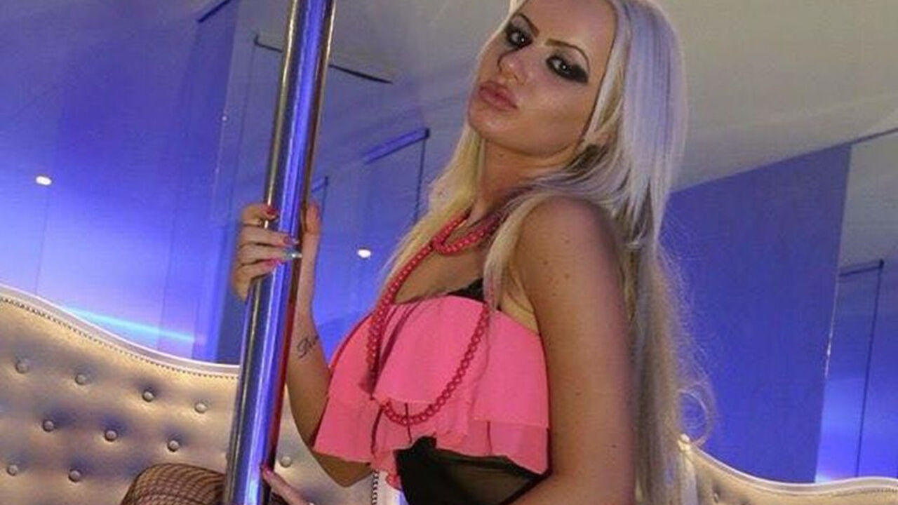 Atina Ferari