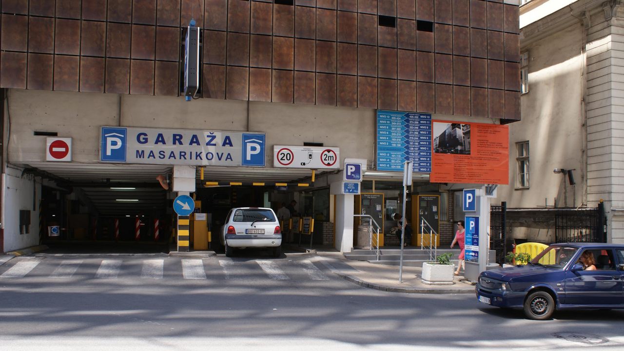 garaža Masarikova