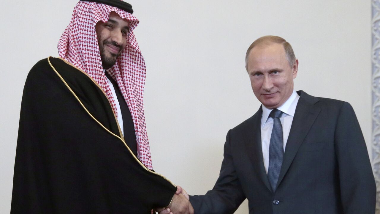 Muhamed bin Salman i Vladimir Putin na sastanku