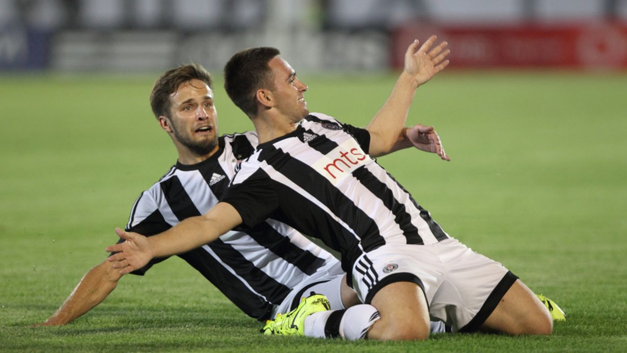 Andrija Živković proslavlja gol protiv Steaue