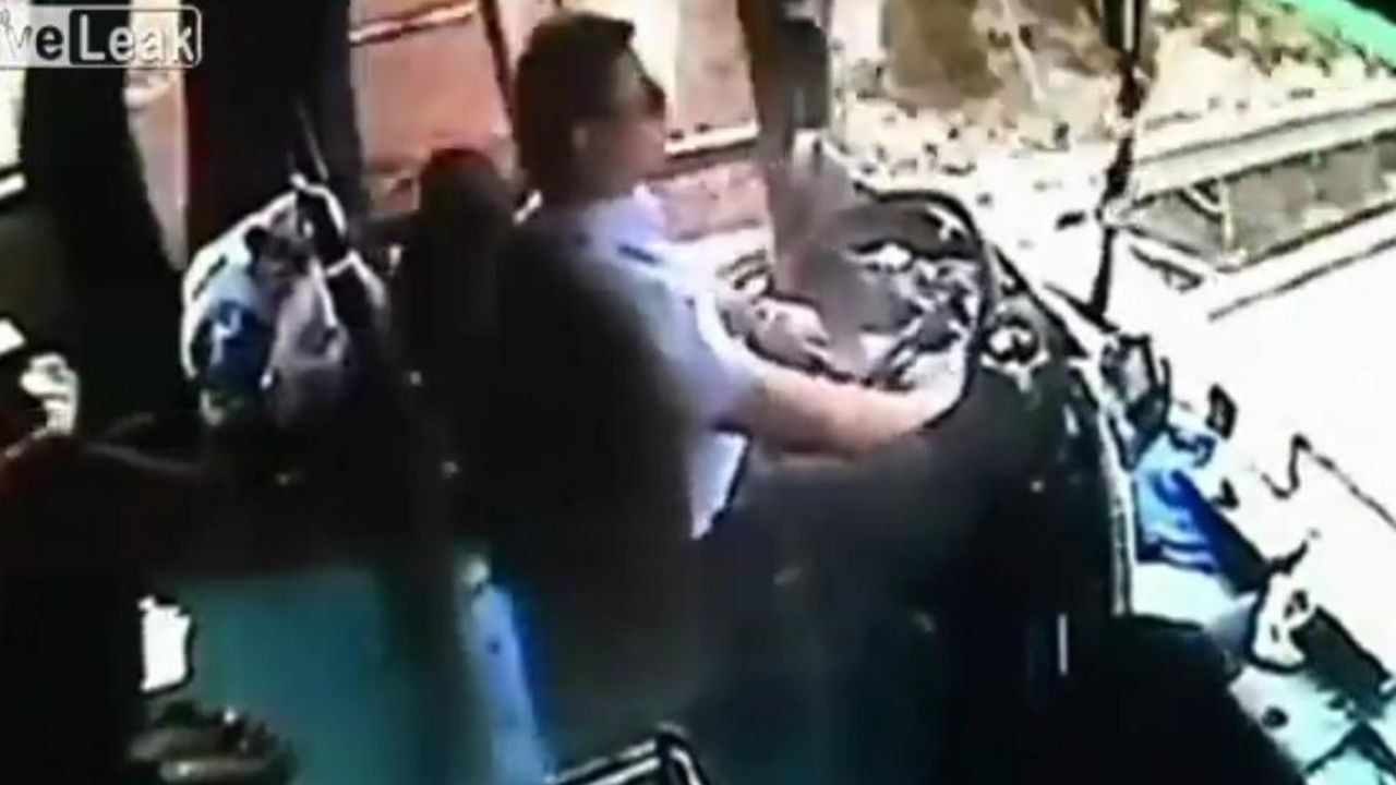 Vozač autobusa