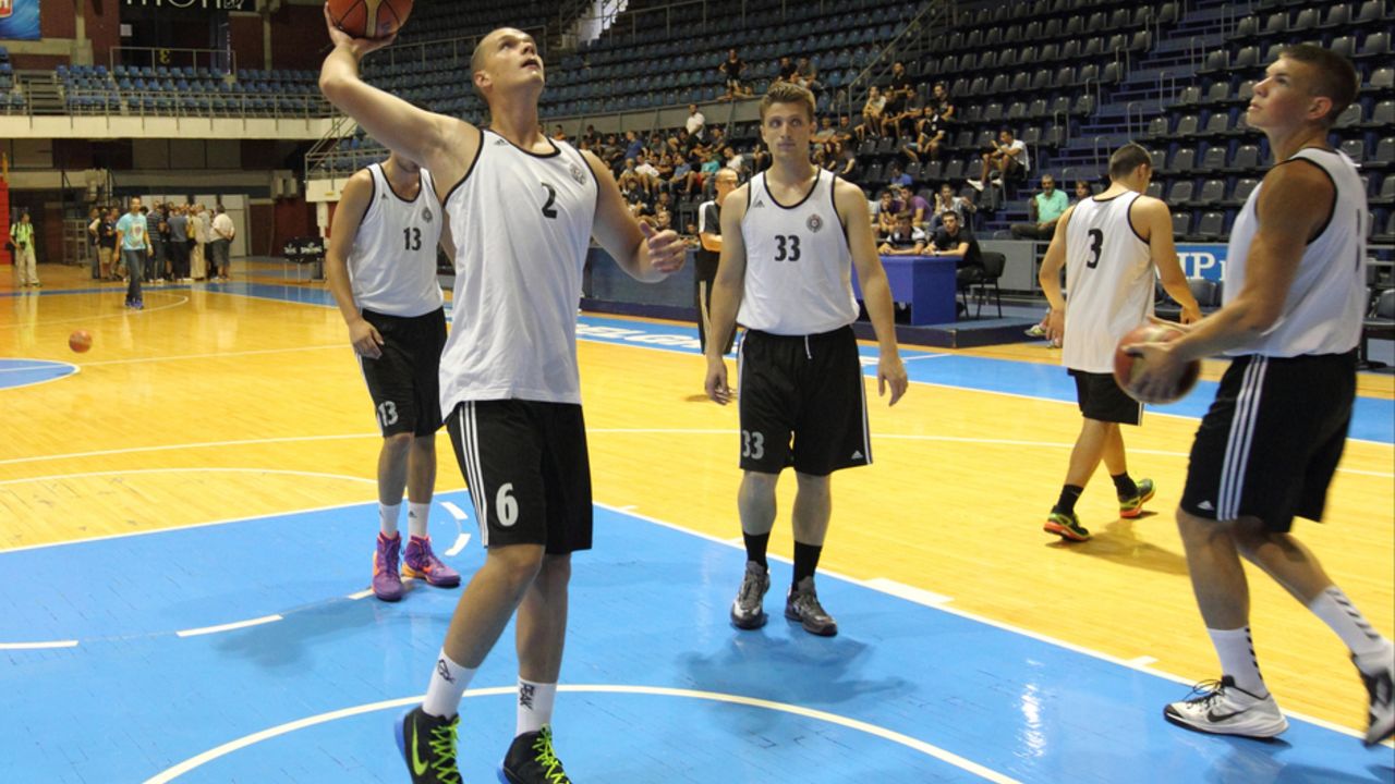 Miloš Koprivica na treningu Partizana