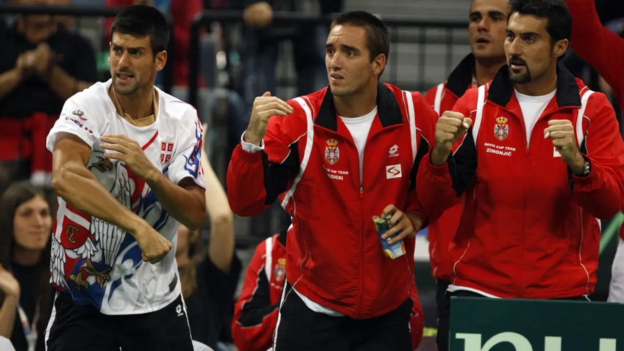 Novak Đoković, Viktor Troicki i Nenad Zimonjić u meču Dejvis kup reprezentacije Srbije